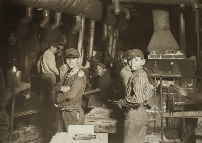  Midnight_at_the_glassworks2b 