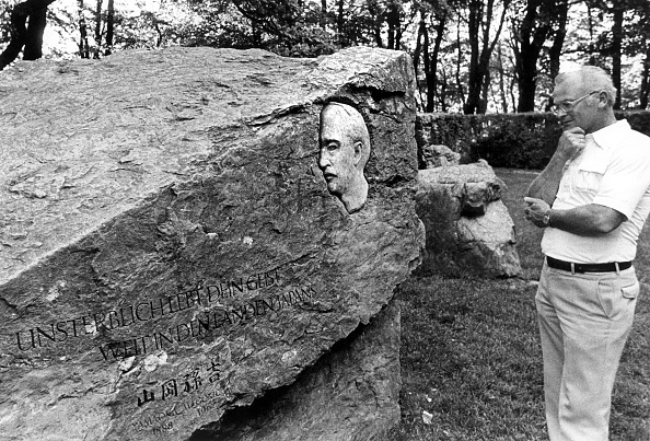  gettyimages-1063491708-594x594 