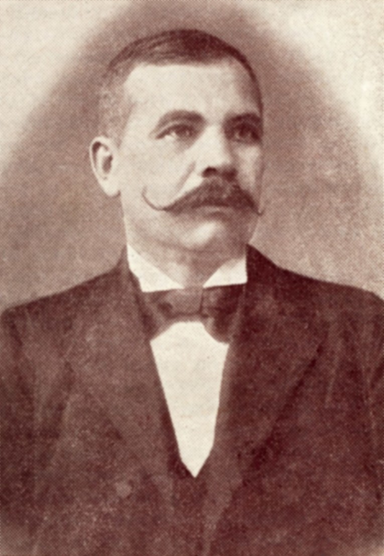  800px-Иван_Чапрашиков 