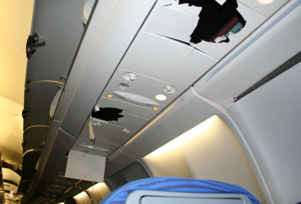  Qantas_Flight_72_damage 