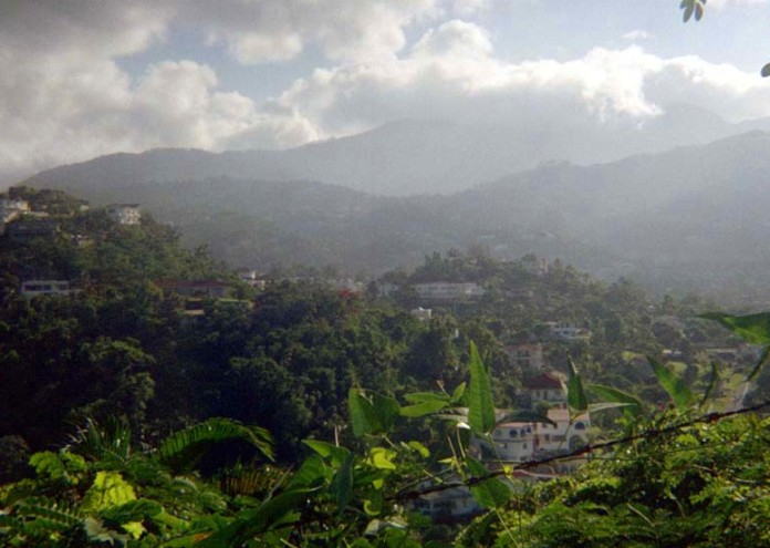 Start_of_the_Blue_Mountains_just_north_of_Kingston,_Jamaica
