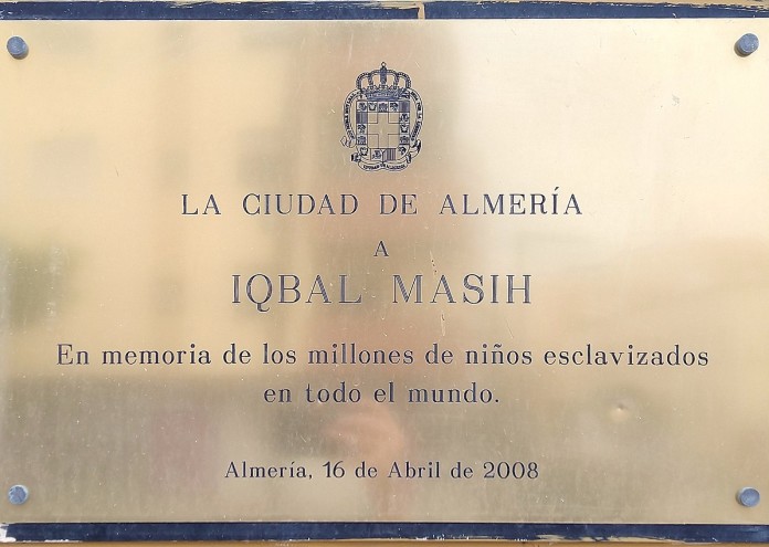  Iqbal_Masih_placa_Almería 