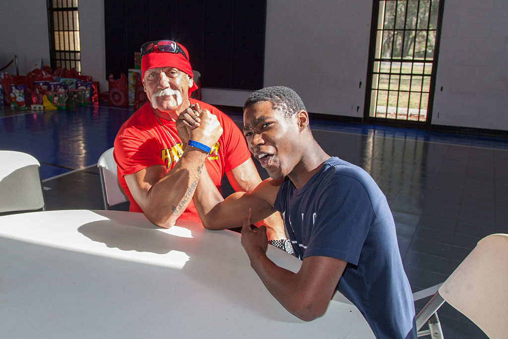 Hulk Hogan Visits Hope Children's Home