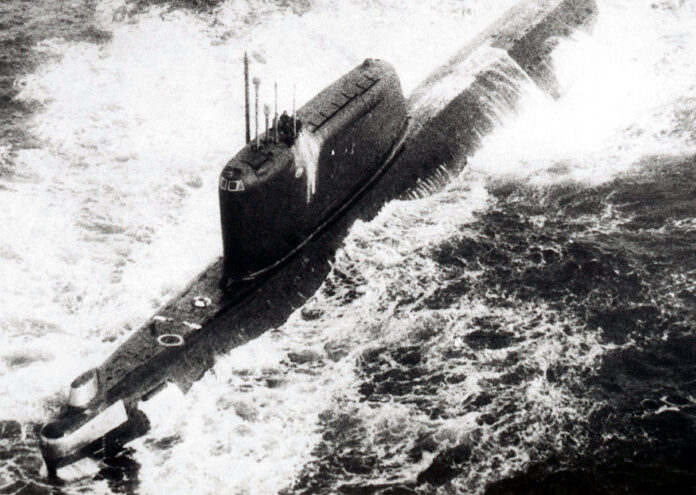 Нещастията на съветската ядрена подводница К-19 могат да се впишат
