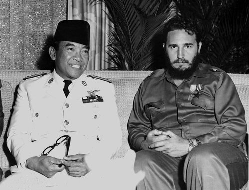 Първата среща на партизаните на Кастро срещу силите на правителството
