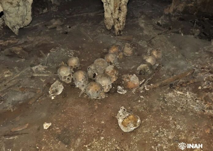 Преди десетилетие голяма разбъркана купчина от човешки останки бе открита