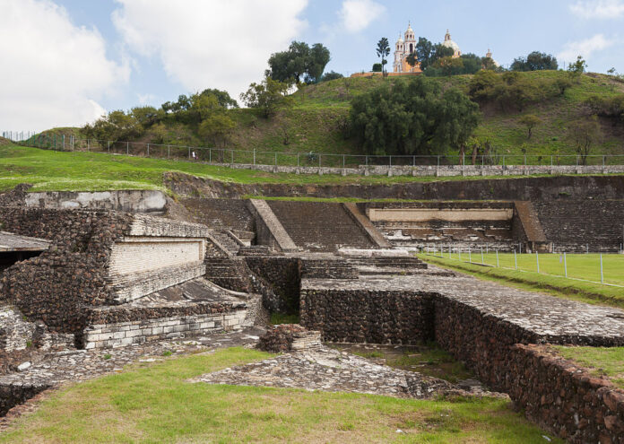 Мексико е домът на Голямата пирамида на Чолула известна още