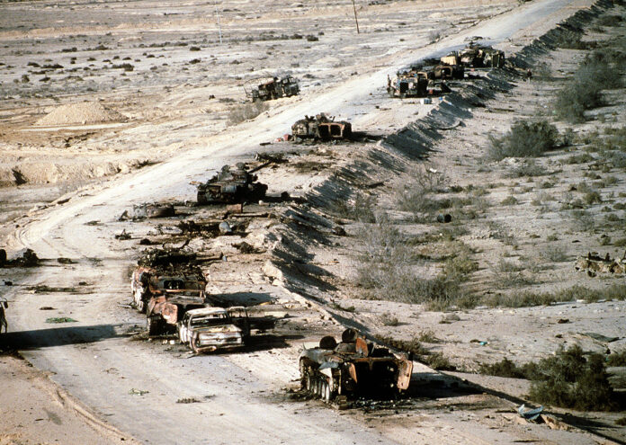 Войната в Персийския залив избухва през 1991 г. и целият