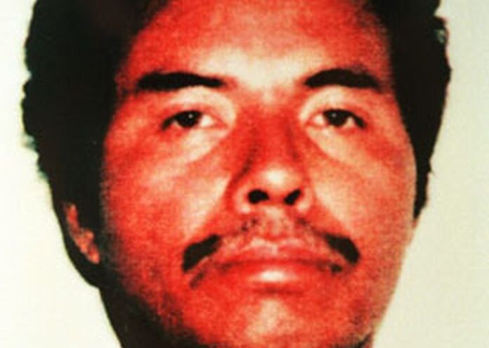 Мексиканският сериен убиец Анхел Матурино Ресендиз пътува незаконно по товарните
